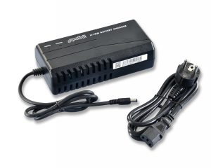 Carica abtteria 220 V 3 A